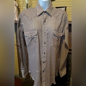 Vintage Wrangler Long Tail Brown Checked Size 34 40” Chest Snaps